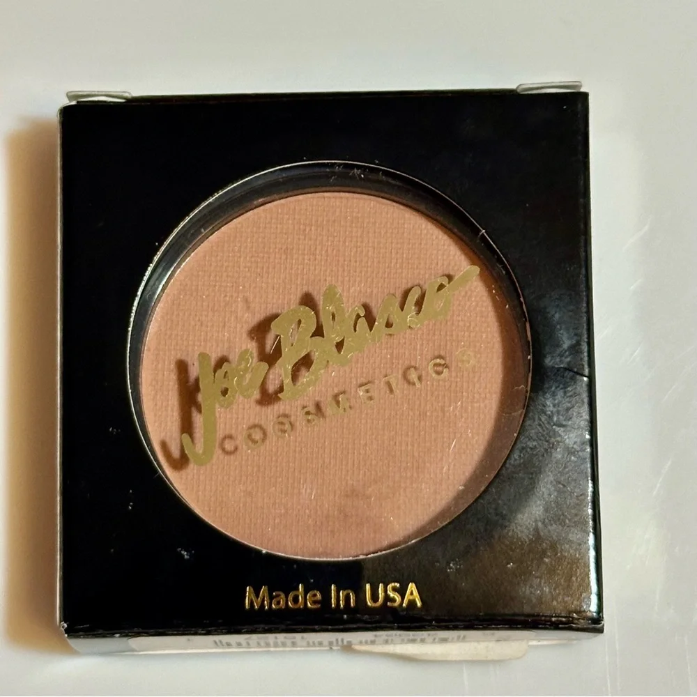 Joe Blasco dry blush in Adobe color BNIB BNWT